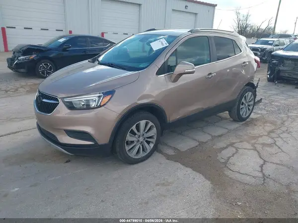 KL4CJESB0JB557979 2018 BUICK ENCORE - Image 2