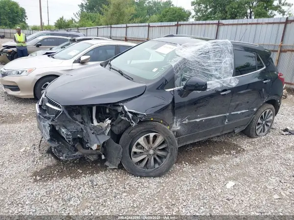 KL4CJESB0MB323751 2021 BUICK ENCORE - Image 2