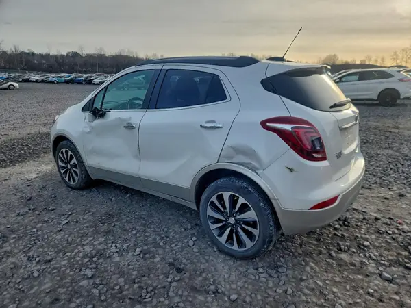 KL4CJESB0MB335690 2021 BUICK ENCORE - Image 2