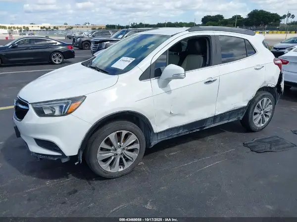 KL4CJESB1HB037123 2017 BUICK ENCORE - Image 2