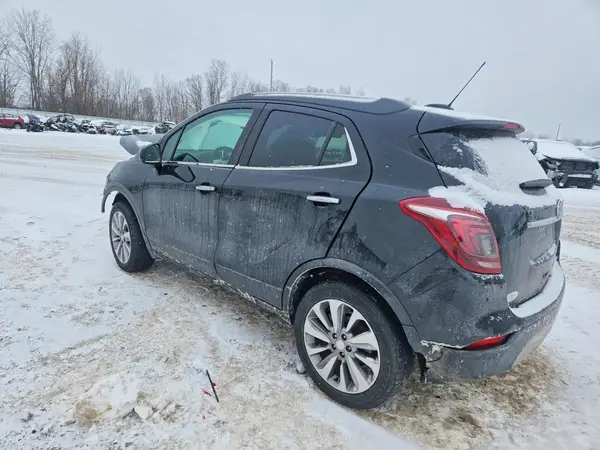 KL4CJESB1LB003658 2020 BUICK ENCORE - Image 2