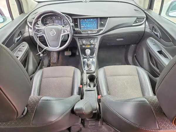 KL4CJESB1MB305002 2021 BUICK ENCORE - Image 8