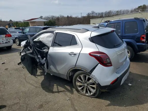 KL4CJESB2HB031704 2017 BUICK ENCORE - Image 2