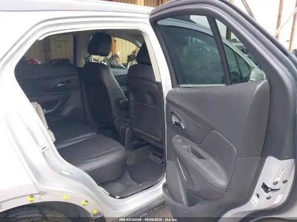 KL4CJESB2HB056053 2017 BUICK ENCORE - Image 8