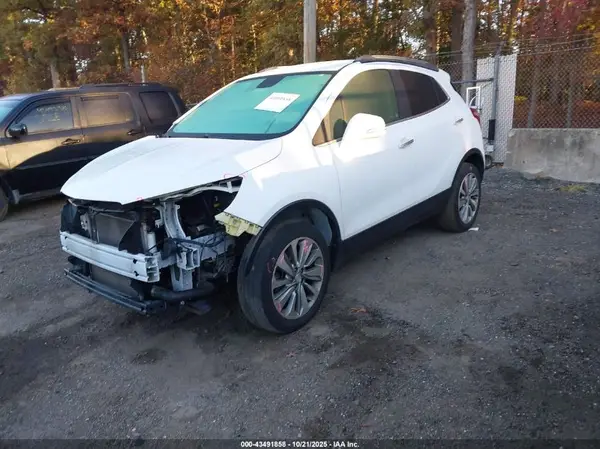 KL4CJESB2HB095631 2017 BUICK ENCORE - Image 2