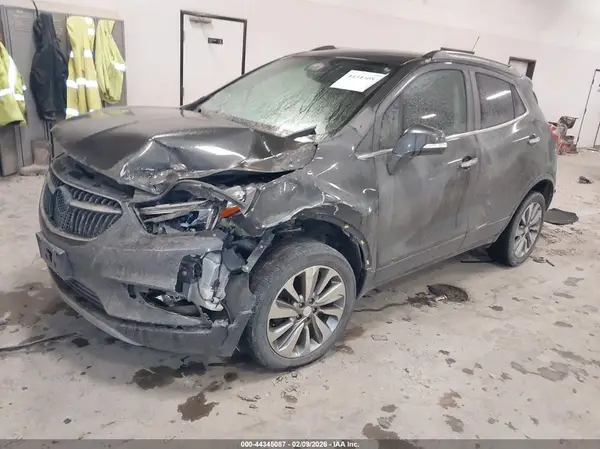 KL4CJESB2HB198905 2017 BUICK ENCORE - Image 2