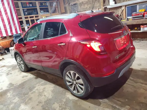 KL4CJESB2HB236861 2017 BUICK ENCORE - Image 2