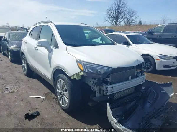 KL4CJESB2JB652981 2018 BUICK ENCORE - Image 1