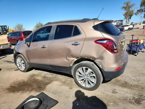 KL4CJESB2JB724052 2018 BUICK ENCORE - Image 2