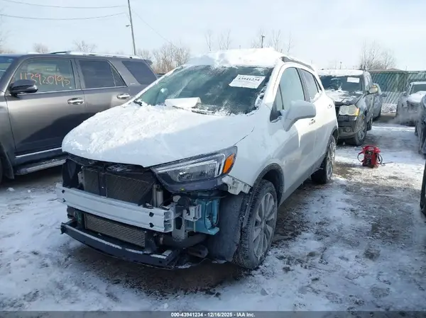 KL4CJESB2LB321529 2020 BUICK ENCORE - Image 2