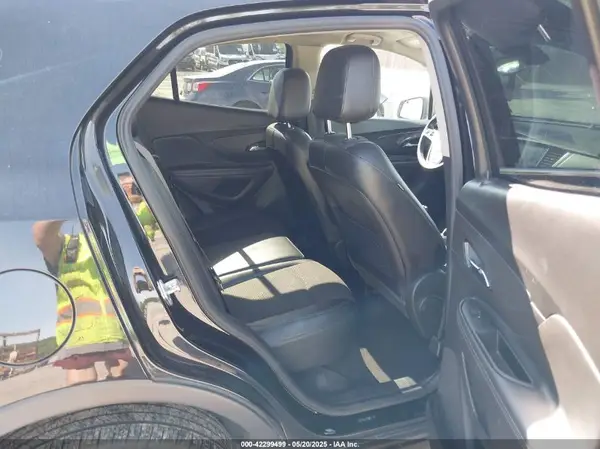 KL4CJESB2MB325002 2021 BUICK ENCORE - Image 8