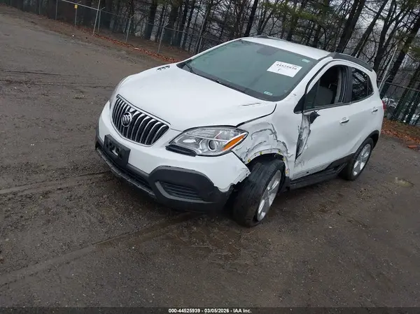 KL4CJESB3GB526833 2016 BUICK ENCORE - Image 2