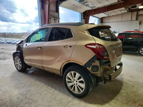 KL4CJESB3JB510915 2018 BUICK ENCORE - Image 2