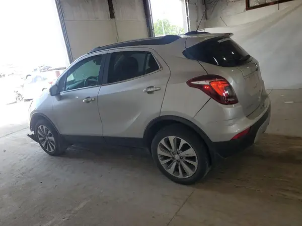 KL4CJESB3JB593245 2018 BUICK ENCORE - Image 2