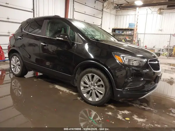 KL4CJESB3JB633582 2018 BUICK ENCORE - Image 1