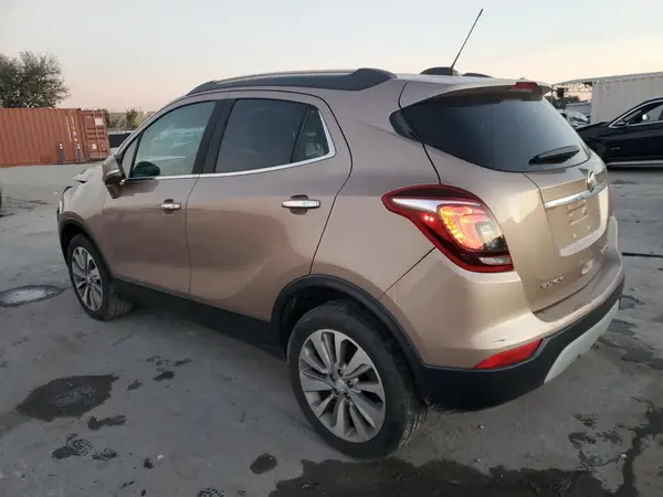 KL4CJESB3JB692552 2018 BUICK ENCORE - Image 2