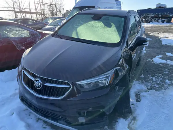 KL4CJESB3JB704523 2018 BUICK ENCORE - Image 1
