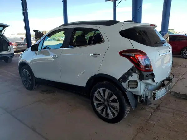 KL4CJESB3KB800038 2019 BUICK ENCORE - Image 2