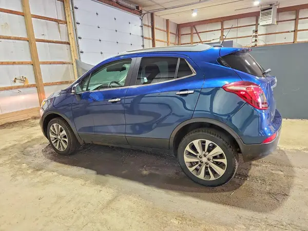 KL4CJESB3KB930725 2019 BUICK ENCORE - Image 2