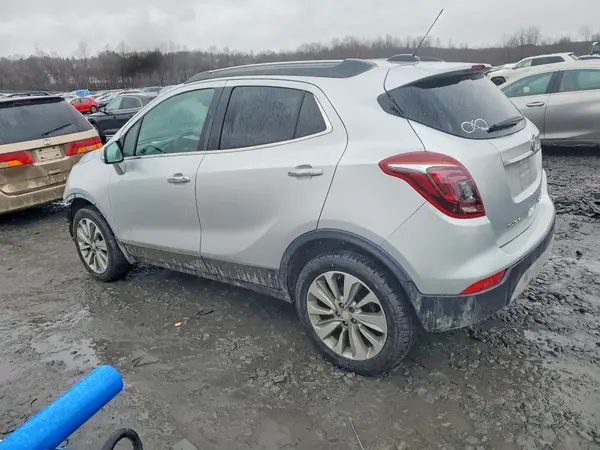 KL4CJESB4HB005217 2017 BUICK ENCORE - Image 2