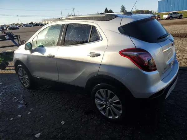 KL4CJESB4HB058760 2017 BUICK ENCORE - Image 2