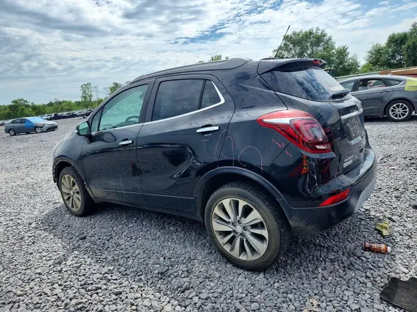 KL4CJESB4JB577796 2018 BUICK ENCORE - Image 2