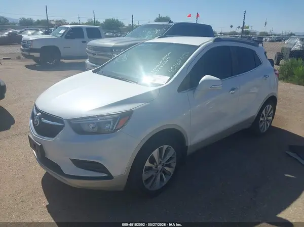 KL4CJESB4JB661472 2018 BUICK ENCORE - Image 2