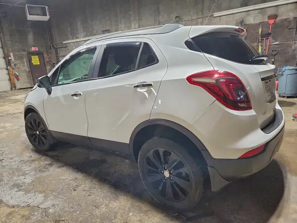 KL4CJESB4KB718495 2019 BUICK ENCORE - Image 2
