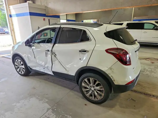 KL4CJESB4LB069833 2020 BUICK ENCORE - Image 2