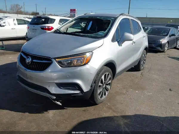 KL4CJESB4MB350581 2021 BUICK ENCORE - Image 2