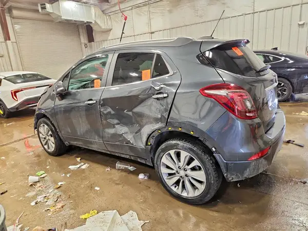 KL4CJESB5JB694707 2018 BUICK ENCORE - Image 2