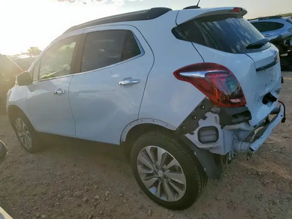 KL4CJESB5KB729683 2019 BUICK ENCORE - Image 2