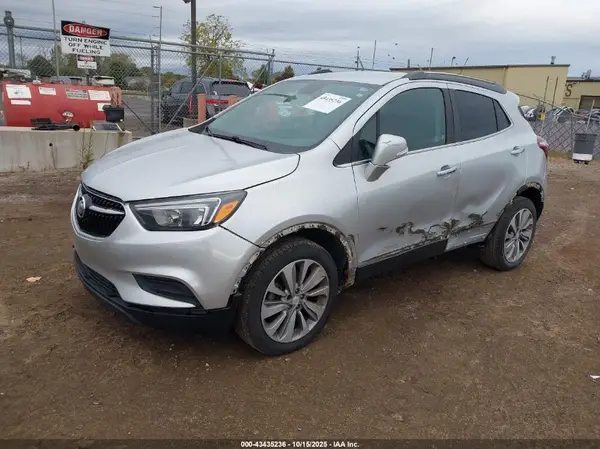 KL4CJESB5KB740361 2019 BUICK ENCORE - Image 2