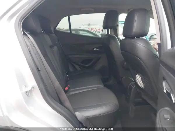 KL4CJESB5MB300627 2021 BUICK ENCORE - Image 8