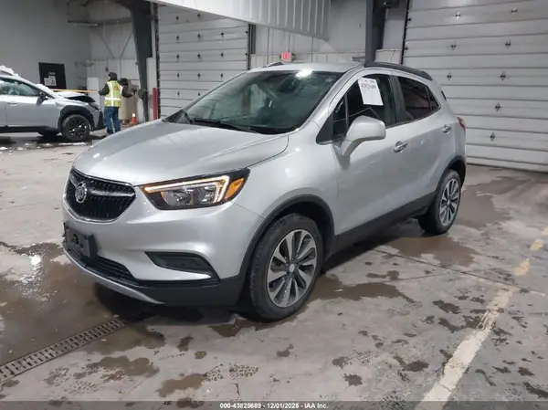 KL4CJESB5MB351447 2021 BUICK ENCORE - Image 2