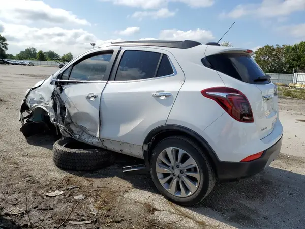 KL4CJESB6JB565990 2018 BUICK ENCORE - Image 2