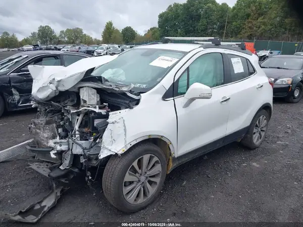KL4CJESB6KB749781 2019 BUICK ENCORE - Image 2