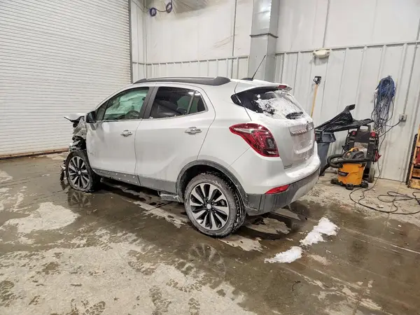 KL4CJESB6MB305304 2021 BUICK ENCORE - Image 2