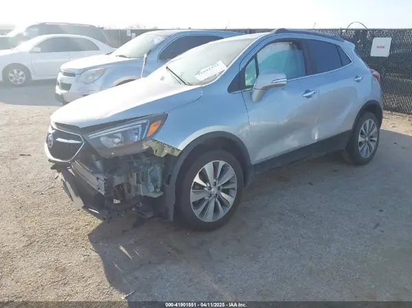 KL4CJESB7JB545893 2018 BUICK ENCORE - Image 2