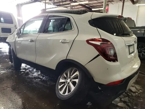 KL4CJESB7LB072614 2020 BUICK ENCORE - Image 2