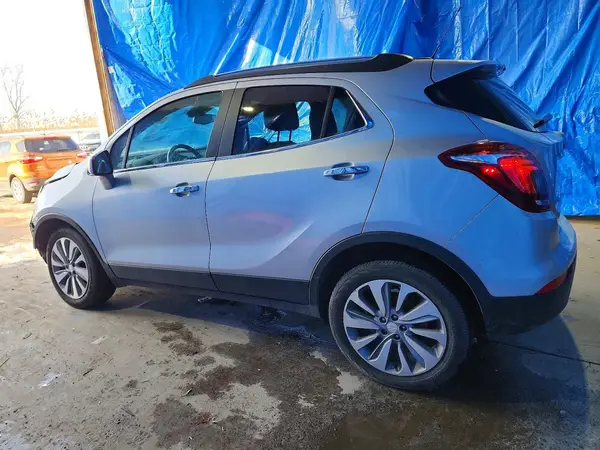 KL4CJESB7LB331828 2020 BUICK ENCORE - Image 2