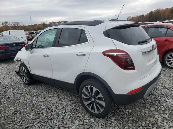KL4CJESB7MB311418 2021 BUICK ENCORE - Image 2