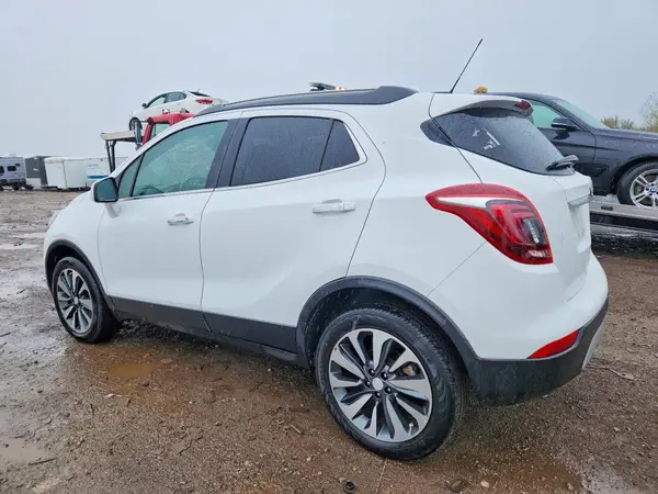 KL4CJESB7MB343043 2021 BUICK ENCORE - Image 2
