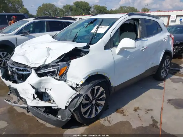 KL4CJESB7MB345908 2021 BUICK ENCORE - Image 2