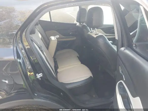 KL4CJESB7MB350493 2021 BUICK ENCORE - Image 8