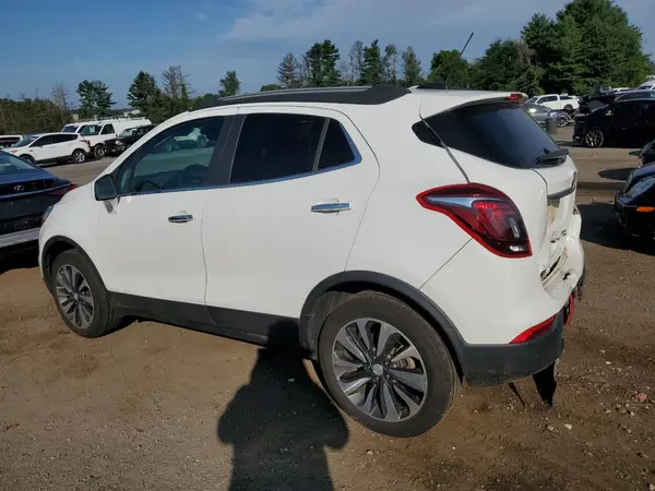 KL4CJESB7MB354608 2021 BUICK ENCORE - Image 2