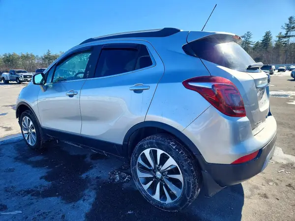 KL4CJESB8HB143181 2017 BUICK ENCORE - Image 2
