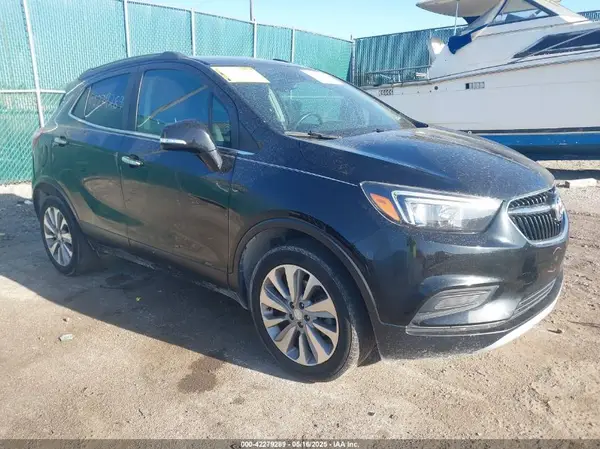 KL4CJESB8JB576196 2018 BUICK ENCORE - Image 1