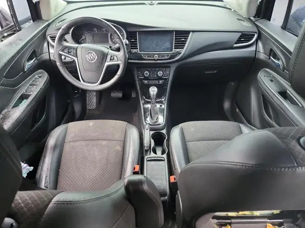 KL4CJESB8JB585786 2018 BUICK ENCORE - Image 8