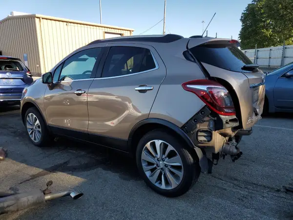 KL4CJESB8JB587280 2018 BUICK ENCORE - Image 2
